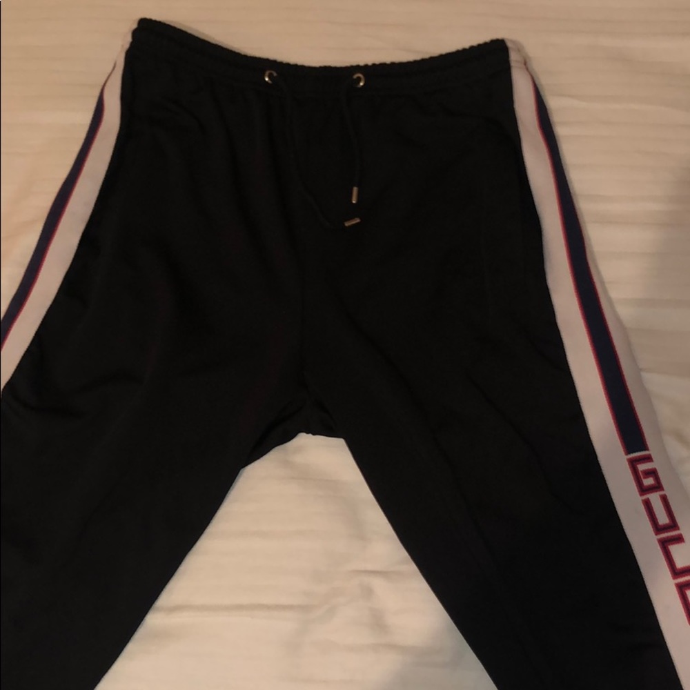 Men’s Gucci sweats